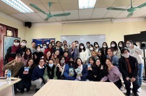 Cross-University Cultural Exchange on Japanese Studies: Professor Christina Laffin’s visit to Vietnam National University
